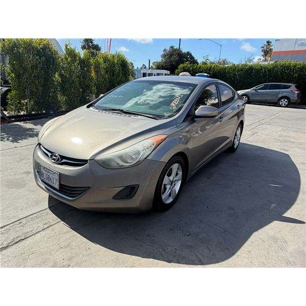 HYUN ELANTRA 2013 T