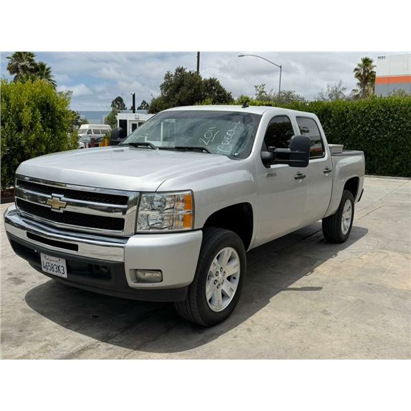 CHEV SILVERADO 2011 T-REPO 2 DAYS