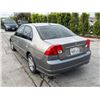 Image 4 : HOND CIVIC 2005 SALV T/DONATION