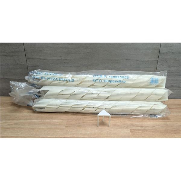 White PP Pizza Stacks - Lot of Approx. 650