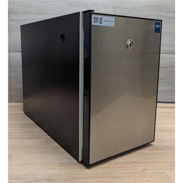 Vitrifrigo Fg10i Countertop Milk Cooler