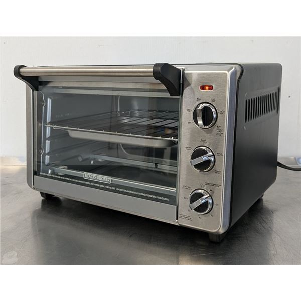 Black + Decker TO3220SSD Toaster Oven