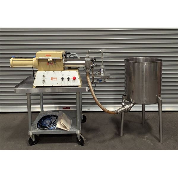 Würschum Bottle Filling Machine w/Kettle