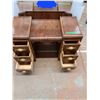 Image 3 : *Six Drawer Vanity with Mirror No Shipping