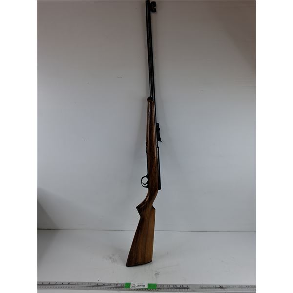 *^Vintage Gevarm Carabine Automatique 22 L.R. Cal 5.5 Hunting Rifle, PAL REQUIRED