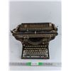 Image 1 : Antique Underwood Standard Typewriter - As Is