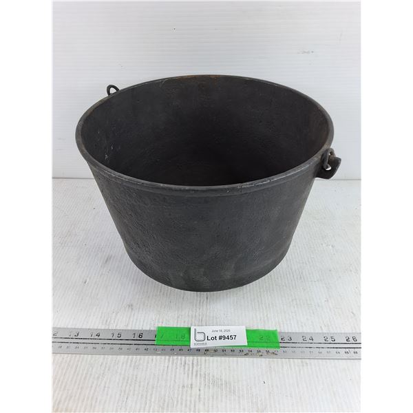 Vintage Cast Iron Stock Pot, Cannot Ship