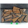 Image 1 : Assorted Vintage Hinges
