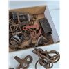 Image 3 : Assorted Vintage Hardware