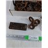 Image 4 : Assorted Vintage Hardware