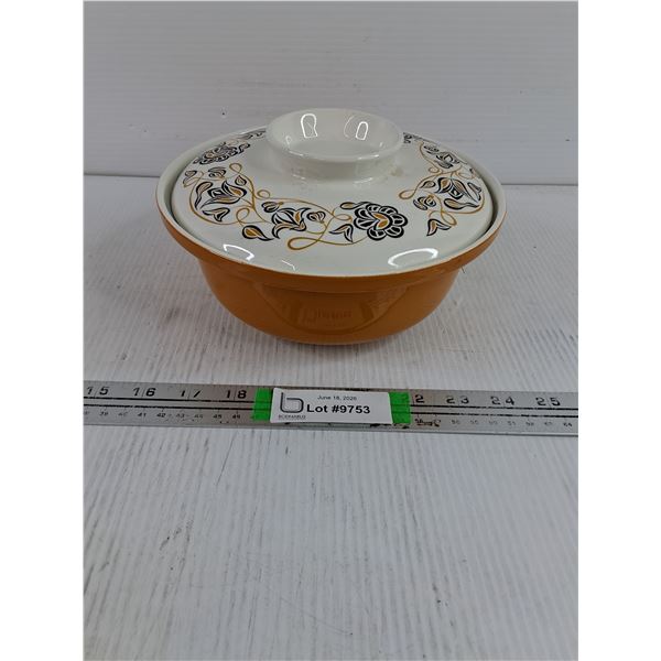 Vintage 1960's Poole Pottery Casserole Dish featuring the "Desert Song" Pattern