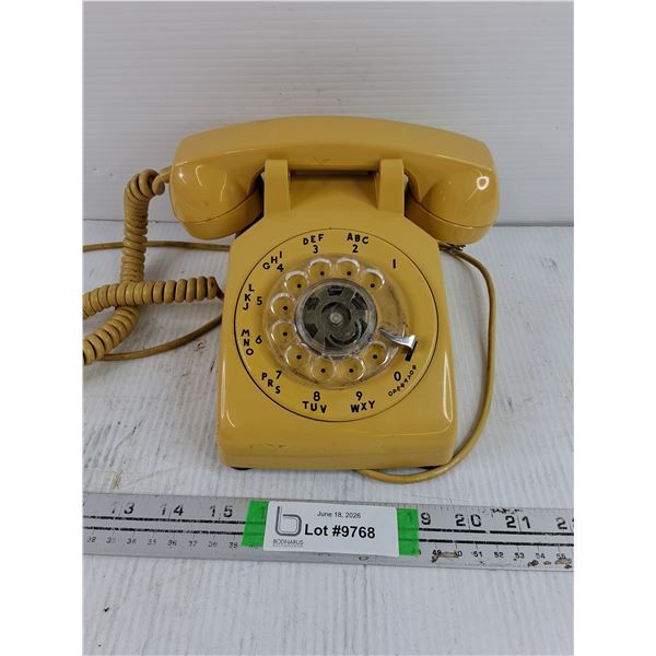Vintage Western Electric 500 Rotary desk Phone in Mustard Yellow Color