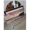 Image 5 : * Dresser Mirror w/Hardware & 2 Wall Decor - 1 Framed - Cannot Ship