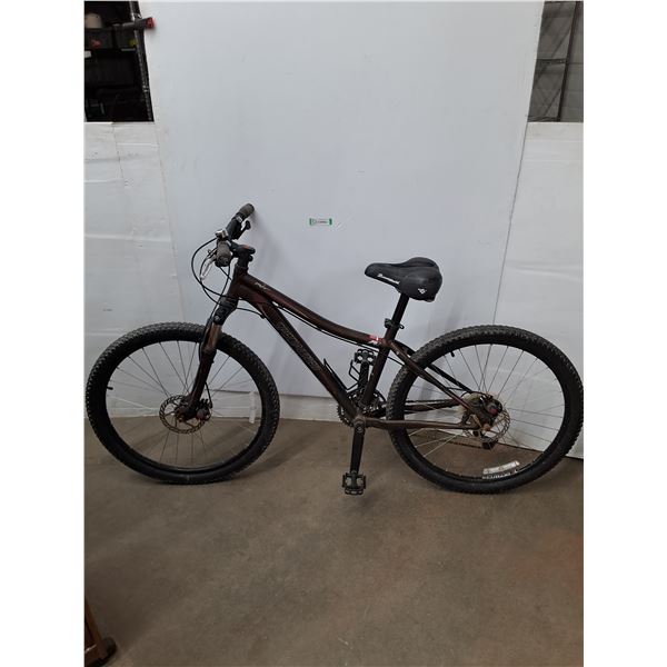 * Muka Specialized 15" Frame Women's 24-Speed Mountain Bicycle - Cannot Ship