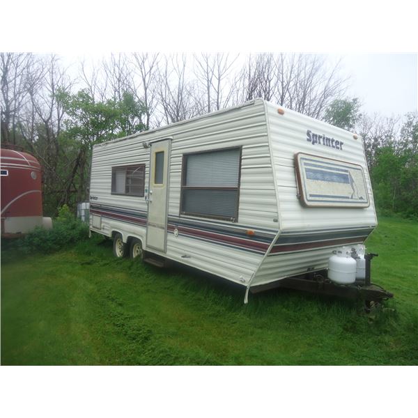 1989 24ft Tow Behind Sprinter Camper, Currently located offsite but picked up at warehouse