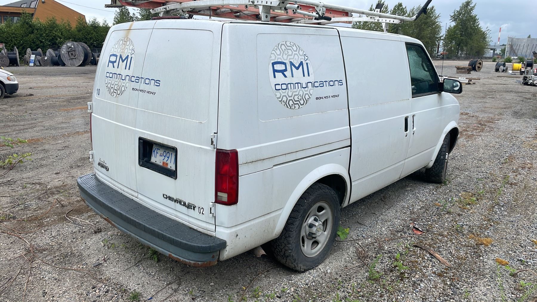 2005-chevrolet-astro-3dr-cargo-van-white-vin-1gcdm19x75b131255