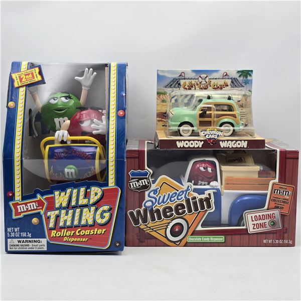 Lot of M&M Candy Dispensers & Chevron Car