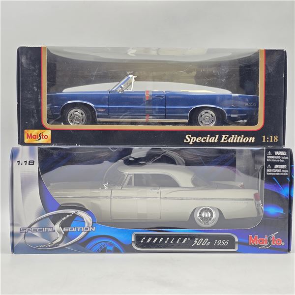 Pair of Maisto 1:18 Scale Diecast Models