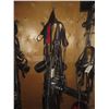 Image 6 : Set of Parade Harness with Bridle, Scotch Tops, Collars 26–28" Adjustable