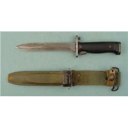 US BAYONET-KNIFE M5A1 BY MILPAR W/M8A1 SCABBARD