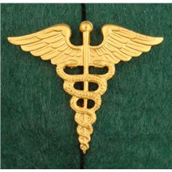 WWII US ARMY MEDICAL CORPS GOLD INSIGNIA