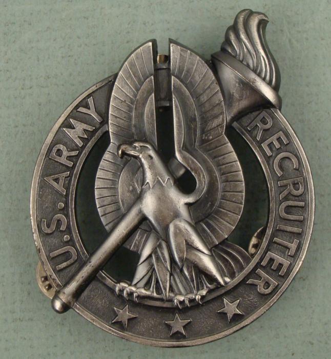 Recruiter Pin U.S. ARMY Recruiter Badge Pin w/ Eagle, Torch