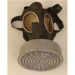 HARD TO FIND NAZI ISSUED 1938 CIVILIAN GASMASK-EAGLE/SW