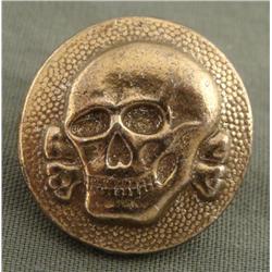 ORIGINAL NAZI SS TOTENKOPF CAP BUTTON-DEATH HEAD DIV. M
