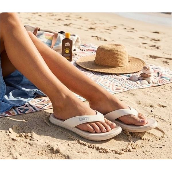 Roots Women's Flip Flop Sandals, Size 11