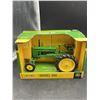 Image 2 : Ertl 1/16 John Deere Model BW Styled Tractor