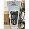 Image 2 : Chefman Iceman Hydrator Ice Maker & Dispenser