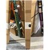 Image 2 : AmazonBasics Curtain Rod 28-48 Inch