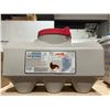 Image 2 : OverEZ Indoor/Outdoor Chicken Waterer