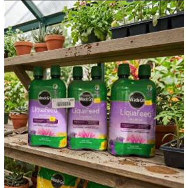 Lot of  4- Miracle-Gro LiquaFeed Ultra Bloom 2 Packs