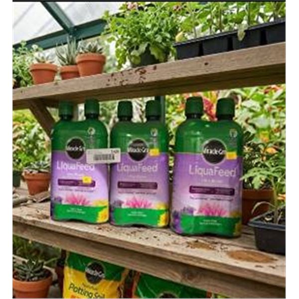 Miracle-Gro LiquaFeed Ultra Bloom 8x473ml