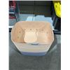 Image 3 : 13 Plastic Storage Baskets