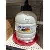 Image 2 : 5 Gallon Plastic Poultry Waterer