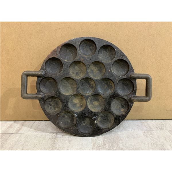 Dutch Treat Pofferjies Cast Iron Pan