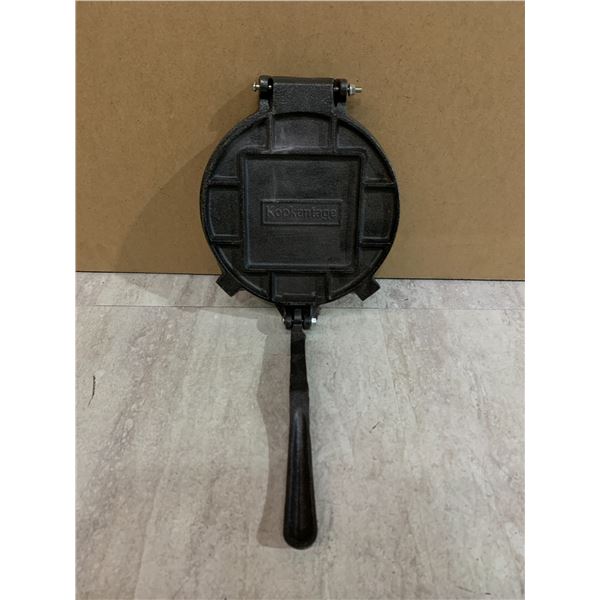 Kookantage Cast Iron Tortilla Press