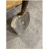 Image 2 : Large Spade Shovel w Solid Wood Handle