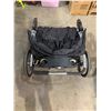 Image 16 : BabyTrend Dual Stroller