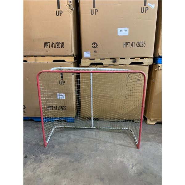 Metal Canada Hockey Net