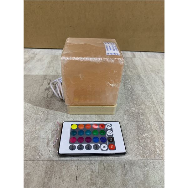 Small Himalayan Salt Lamp