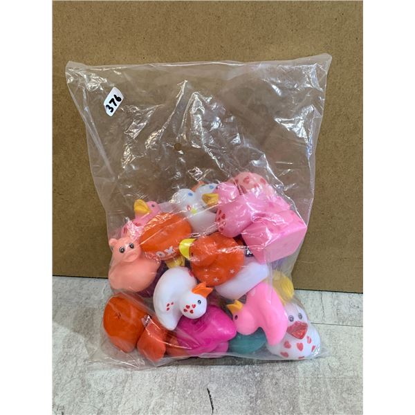 24 Pcs Valentine Rubber Duckies