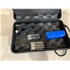Image 5 : Super Light Retractable LED Flashlight Kit w/ Extras