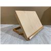 Image 1 : Tabletop Artist Easel