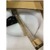 Image 6 : Fluffy Pink Ostrich Feather LED Floor Lamp