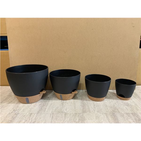 4 Pack of Self Watering Planter Pots