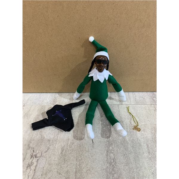 Decorative Elf on a Shelf!