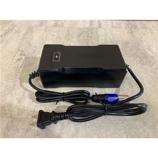24v 5 Amp Battery Charger with XLR Connector